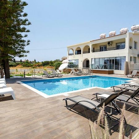 Coral Bay Sea Breeze Apartments - 3 Bedroom Apartment بييا المظهر الخارجي الصورة