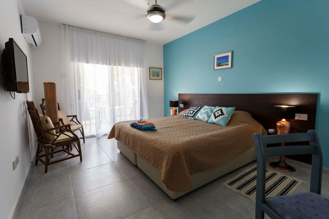 Coral Bay Sea Breeze Apartments - 3 Bedroom Apartment بييا المظهر الخارجي الصورة