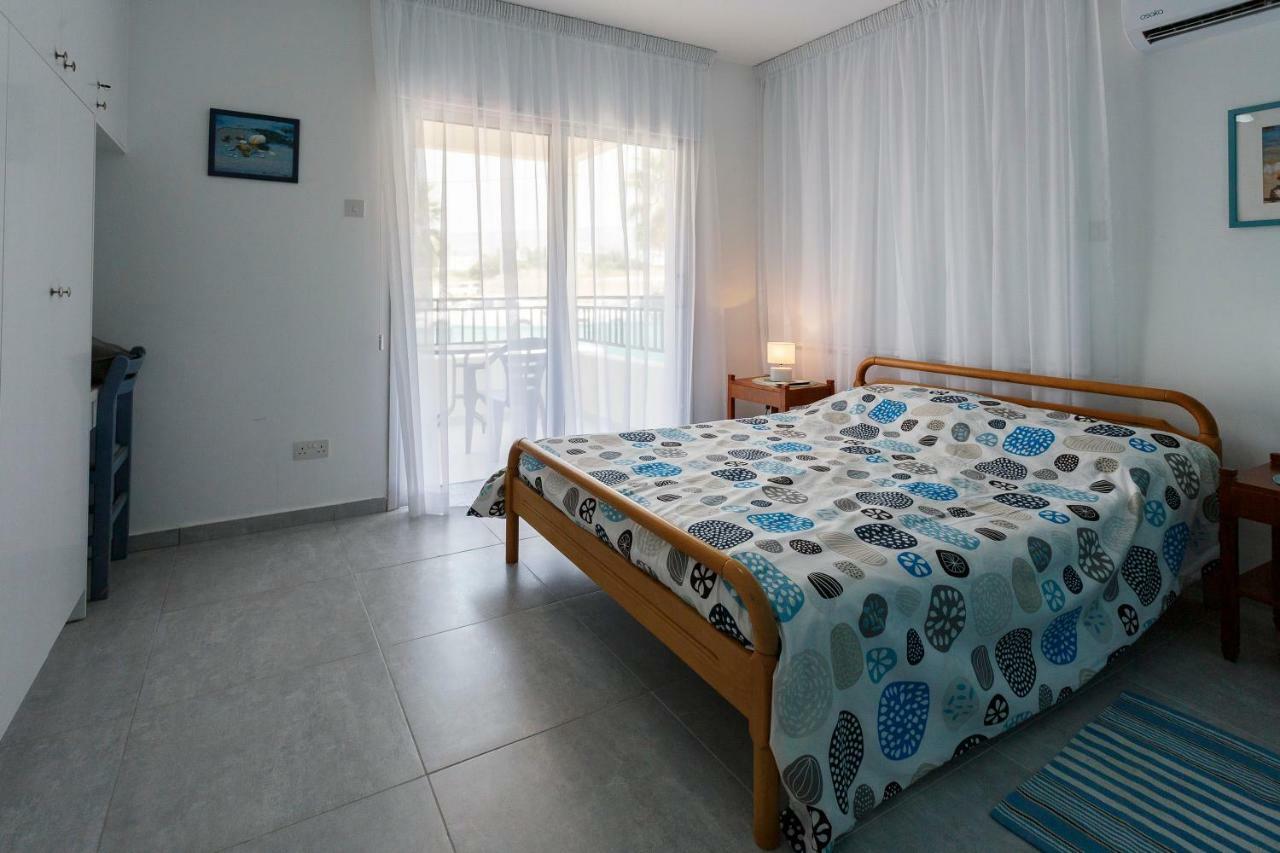 Coral Bay Sea Breeze Apartments - 3 Bedroom Apartment بييا المظهر الخارجي الصورة