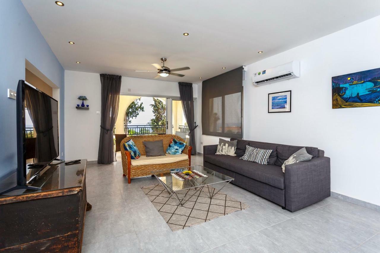 Coral Bay Sea Breeze Apartments - 3 Bedroom Apartment بييا المظهر الخارجي الصورة